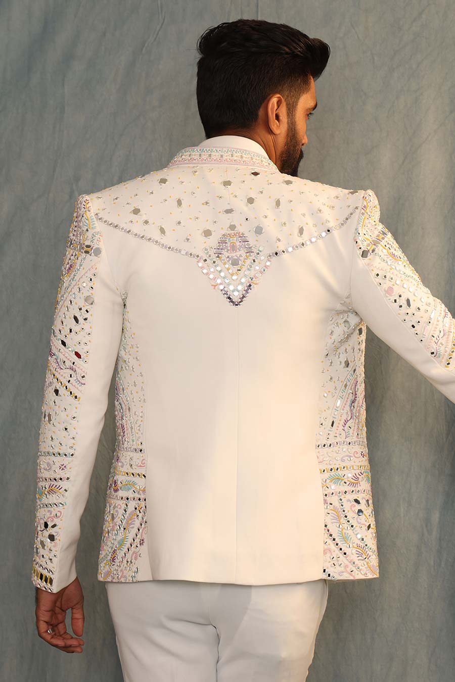 White Sea Shell Embroidered Jacket Set