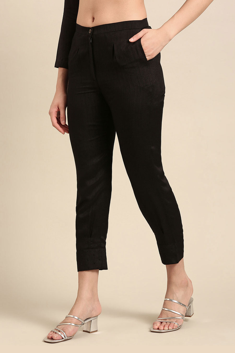 Black Straight-Cut Pant