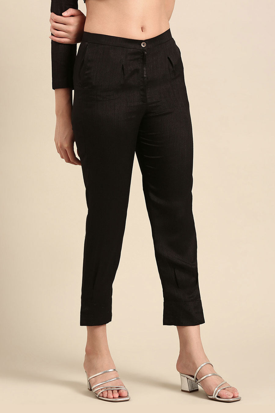 Black Straight-Cut Pant