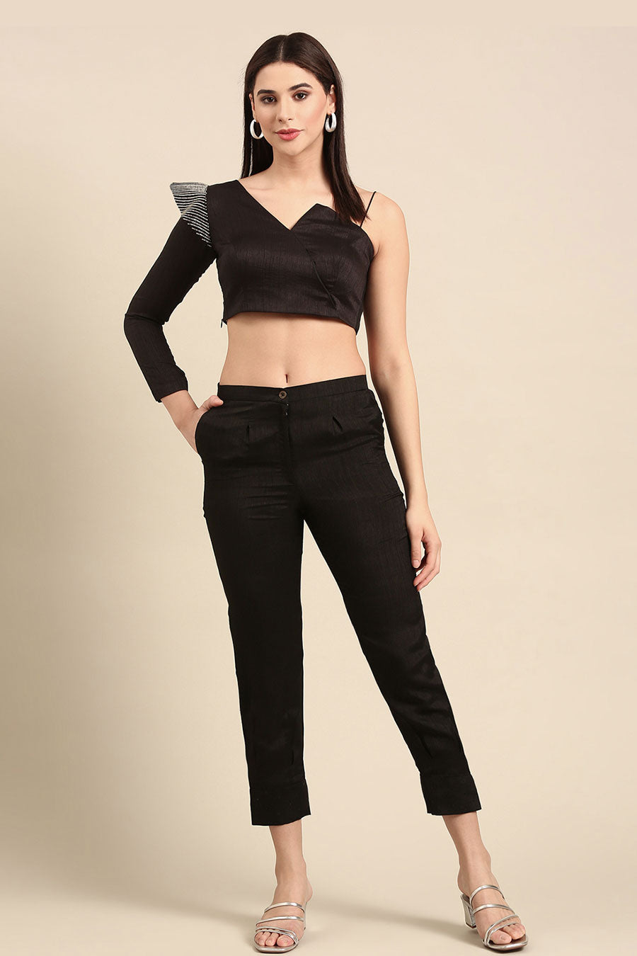 Black Straight-Cut Pant