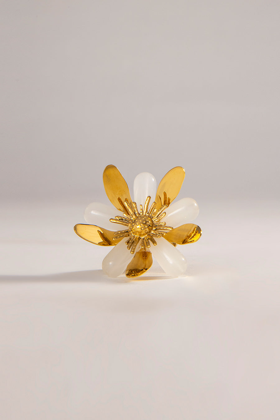 Gold & White Flower Cocktail Ring