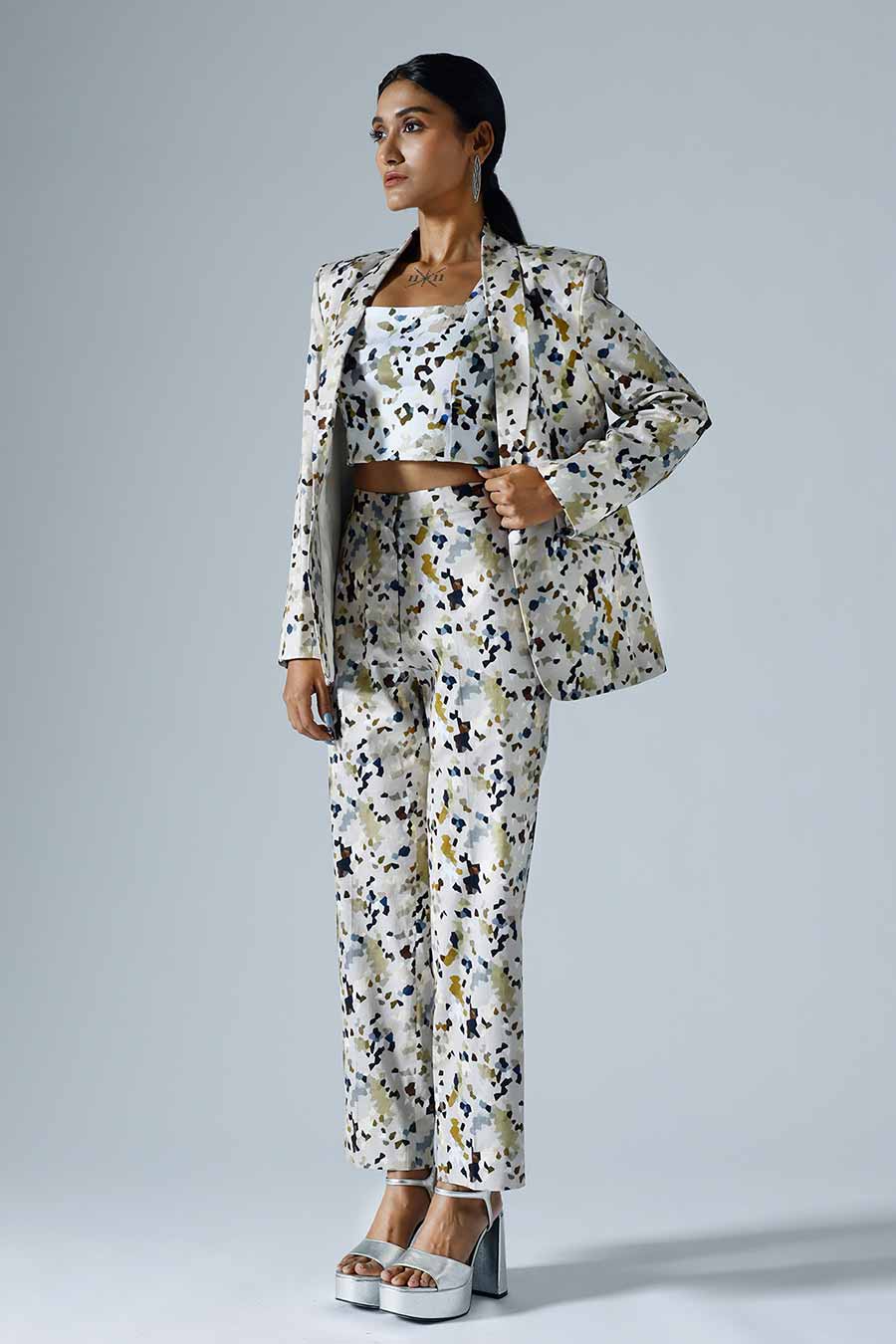 Grey Printed Vivid Pant Suit