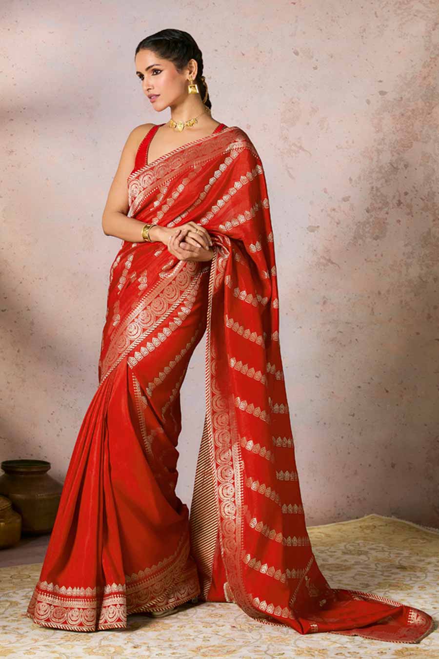 Red Jacquard Saree With Blouse Piece