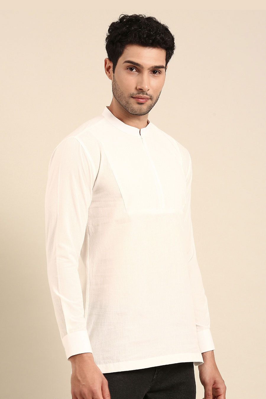 White Cotton Zipper Short Kurta