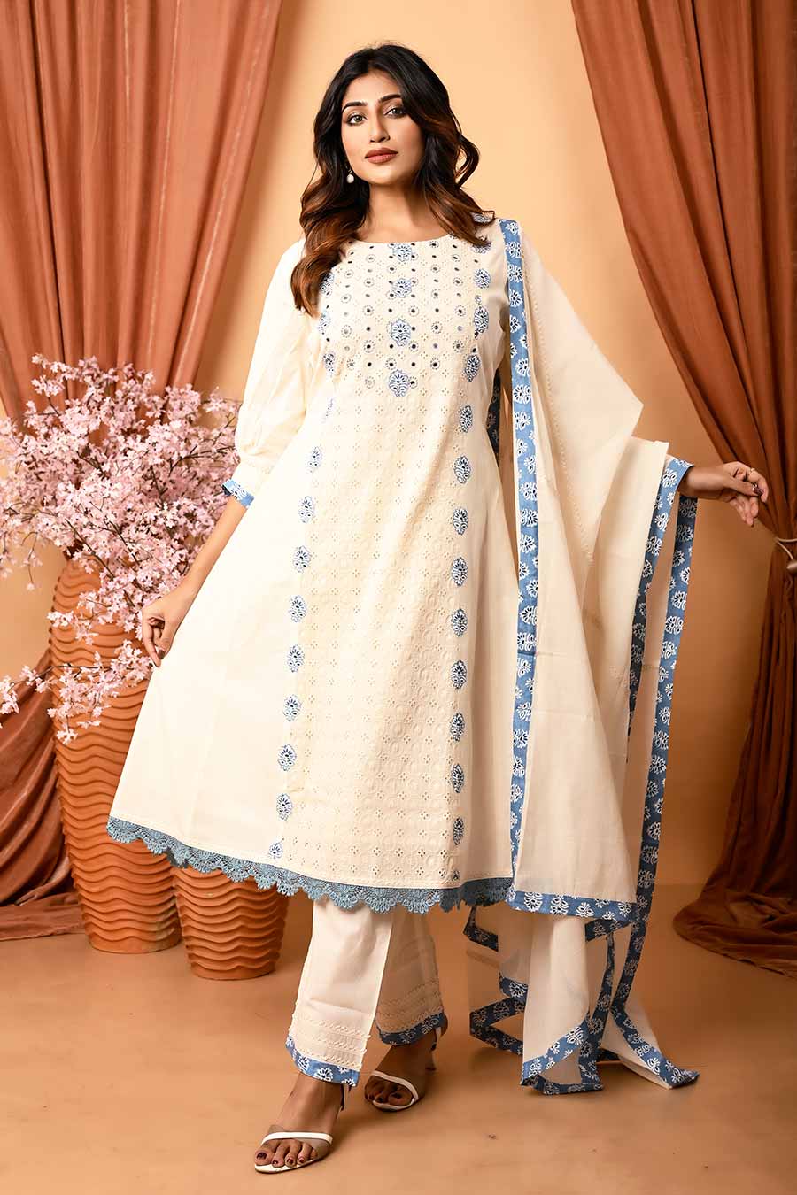 Ivory Applique Embroidered Work Kurta Set