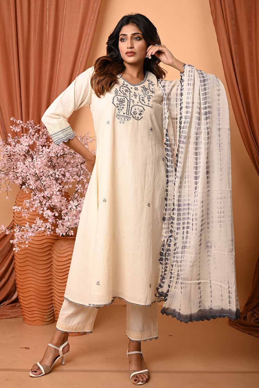 Ivory Hand Embroidered Kurta Set