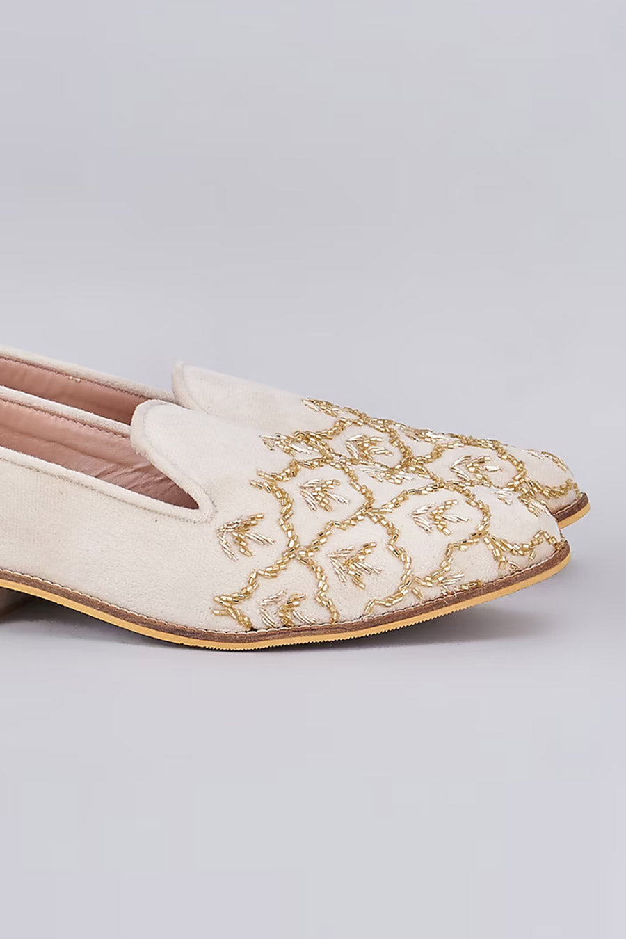 Off-White Cut-Dana Embroidered Loafers