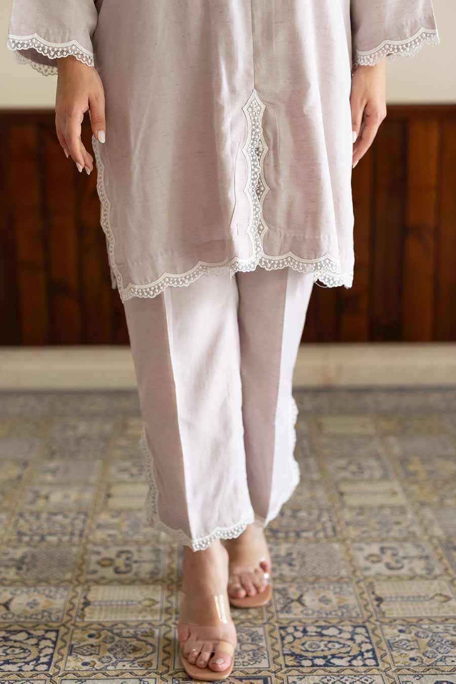 Lilac Lace Embellished Kurta & Pant Set