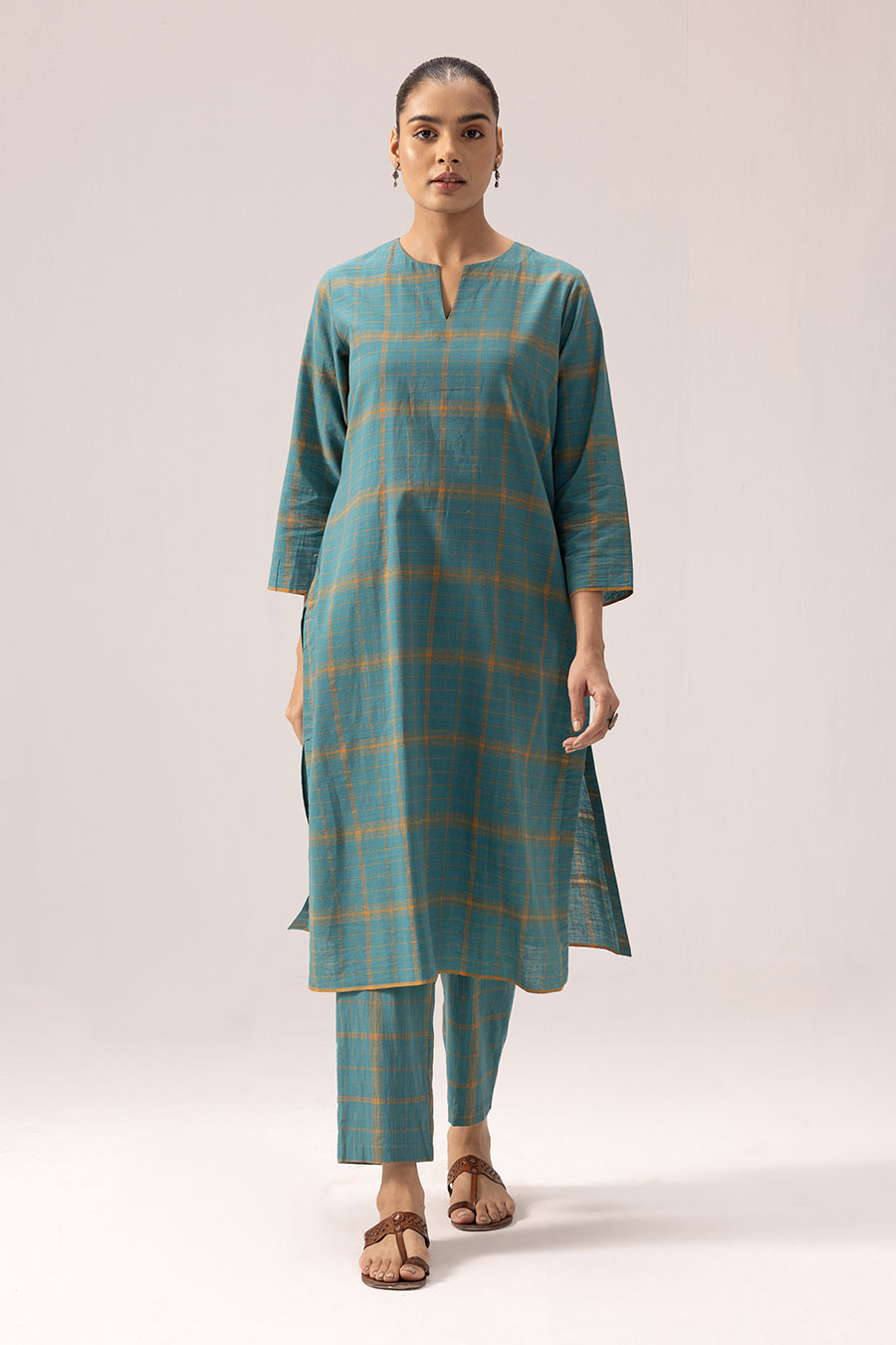 Green Riya Handwoven Kurta & Pant Set