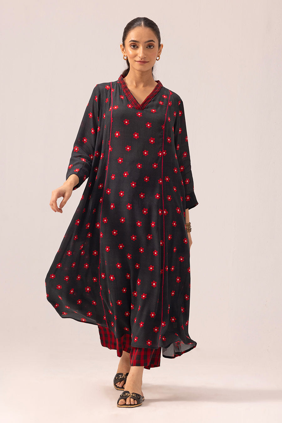 Black Thea Printed Kurta & Pant Set