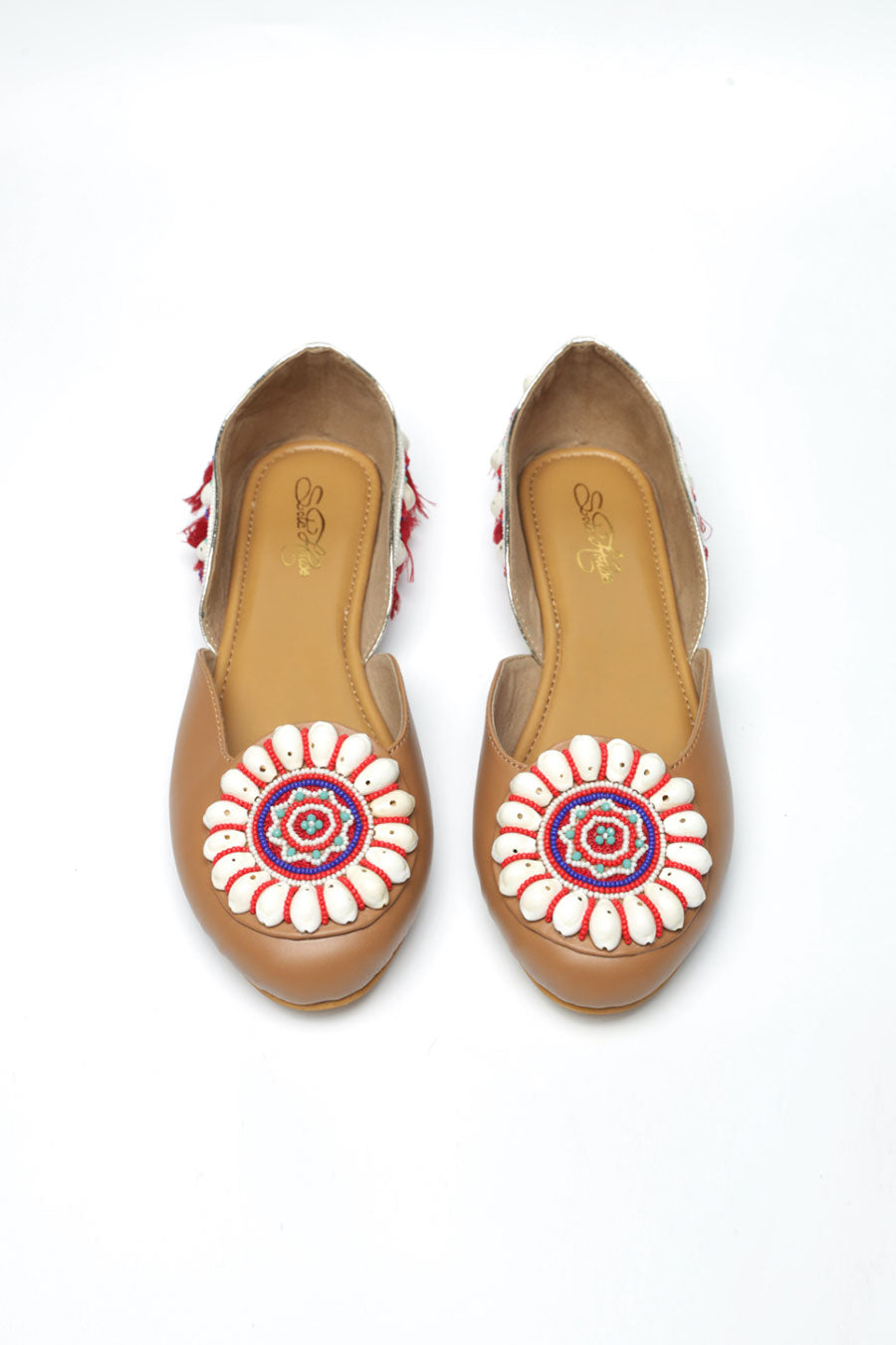 Beige Boho Kaudi Embellished Juttis