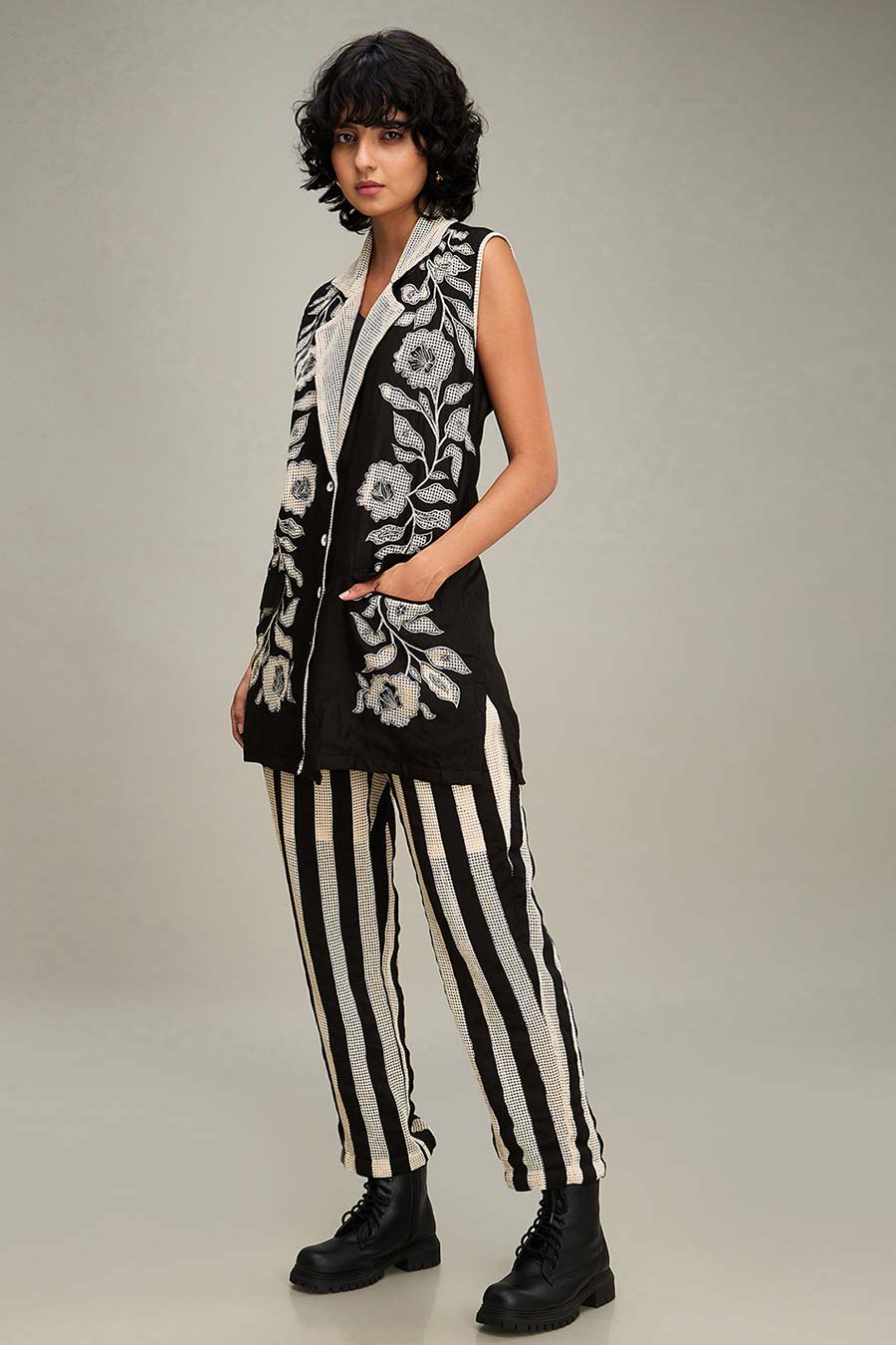 Off-White & Black Zinnia Applique Blazer Top & Pant Set