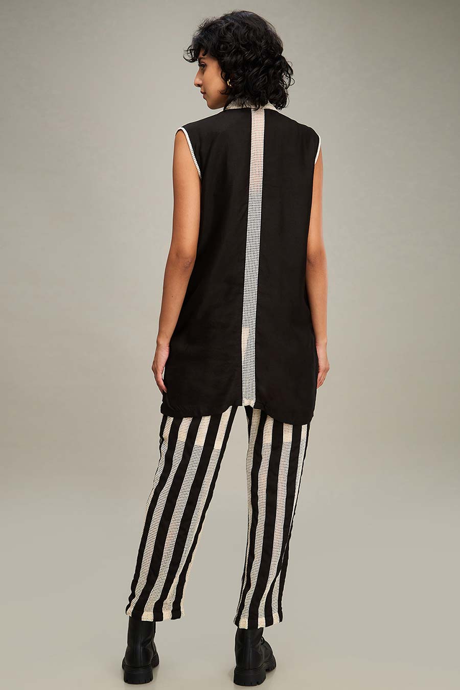 Off-White & Black Zinnia Applique Blazer Top & Pant Set