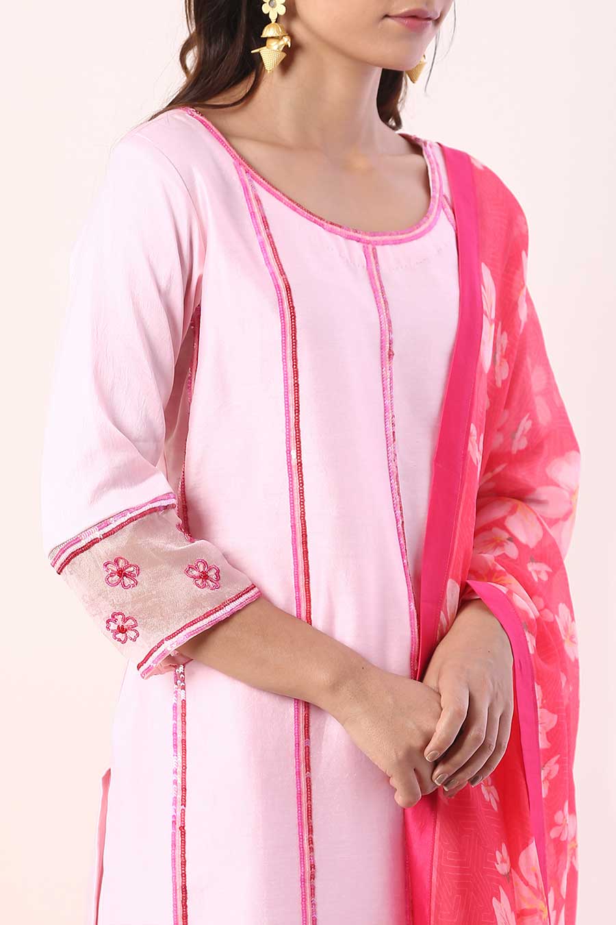 Pink Embroidered Kurta Set (3 Pc)